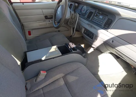 2005 Ford Crown Victoria Police from USA, damaged, VIN 2FAHP71W05X106652